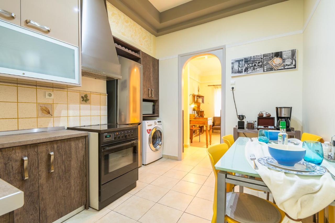 Bed and Breakfast Family House Next To Acropolis Афины Экстерьер фото